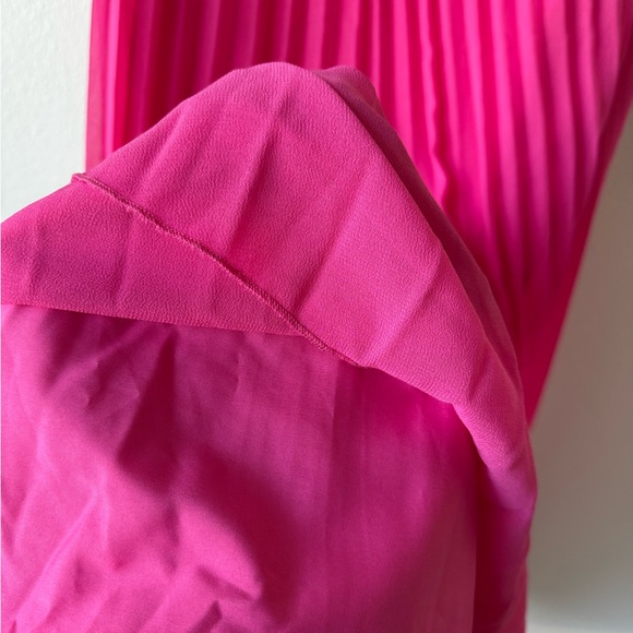 ASOS Design Curve Pleated Bodice Flutter Sleeve Pleat Midi Dress, Hot Pink, 12 - Picture 9 of 10